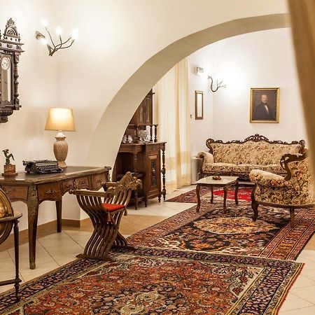 Hotel Il Duomo Phg Oristano Extérieur photo